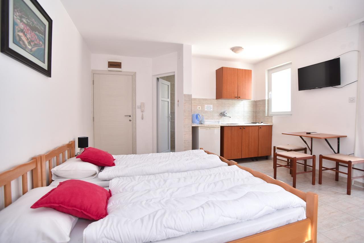 Apartmani Alexandra Budva Extérieur photo